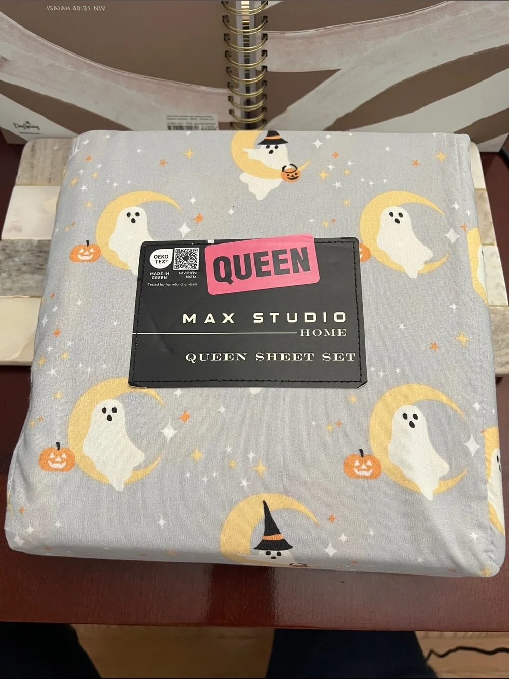Max Studio Queen Sheet Set - Gray Halloween Ghost Print